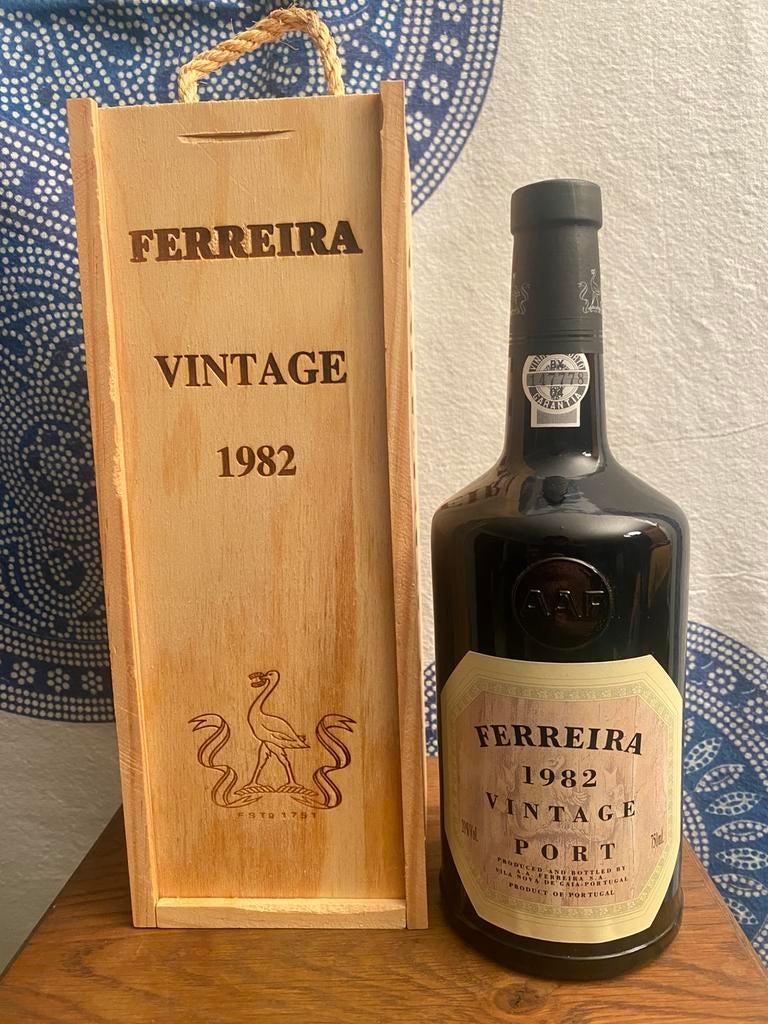 Vintage Ferreira - 1982 - Perfecte conditie! (2 stuks), Ophalen of Verzenden, Nieuw, Port