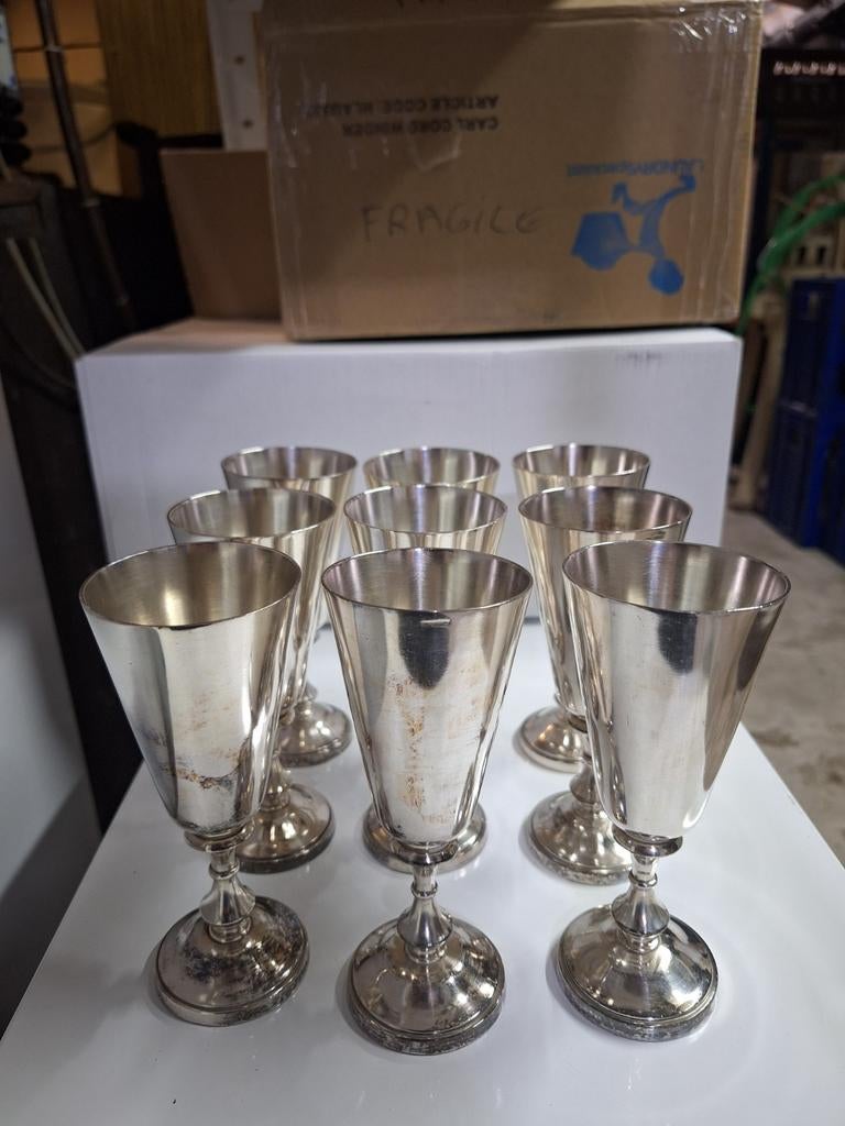 9 champagne coupes Wiskemann, Ophalen of Verzenden