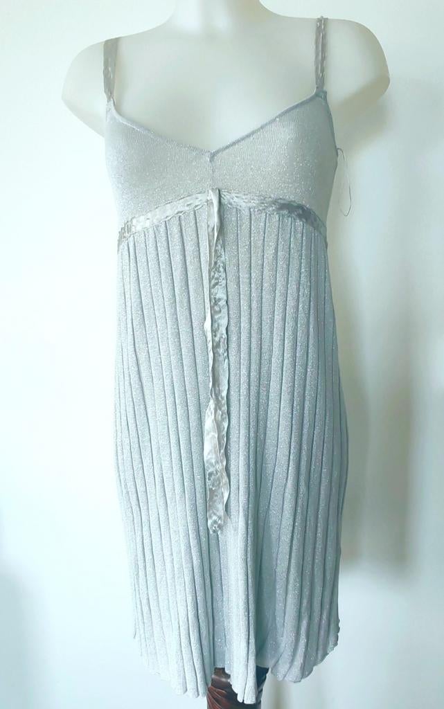 BERSHKA Robe à paillettes neuve taille M, Bershka, Ophalen of Verzenden, Nieuw, Maat 38/40 (M)