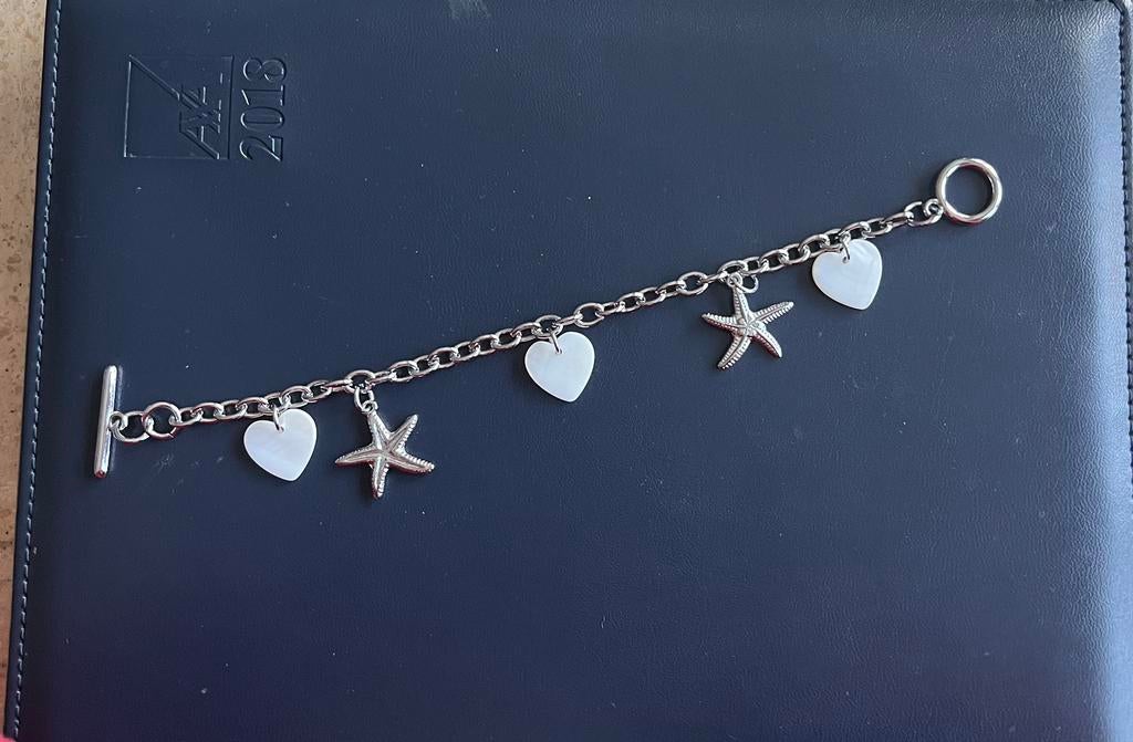 Bracelet, Neuf, Enlèvement ou Envoi, Avec bracelets à breloques ou perles, Autres matériaux
