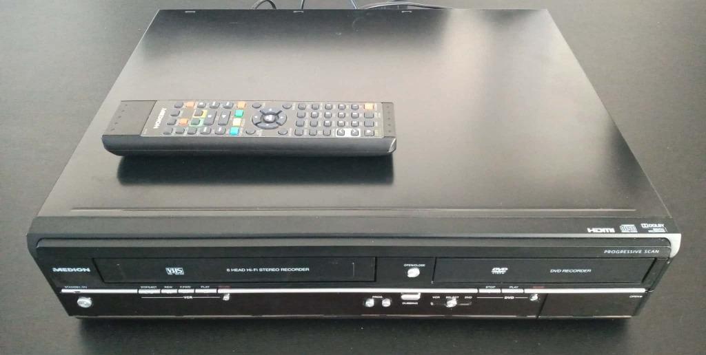 MEDION MD 83425 VCR & DVD recorder met afstandsbediening, Ophalen of Verzenden, Gebruikt, VHS-speler of -recorder
