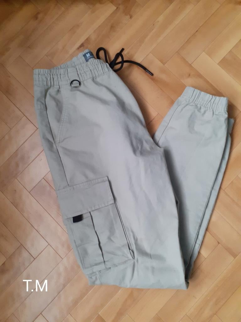 Cargo (plusieurs photos), Enlèvement, Comme neuf