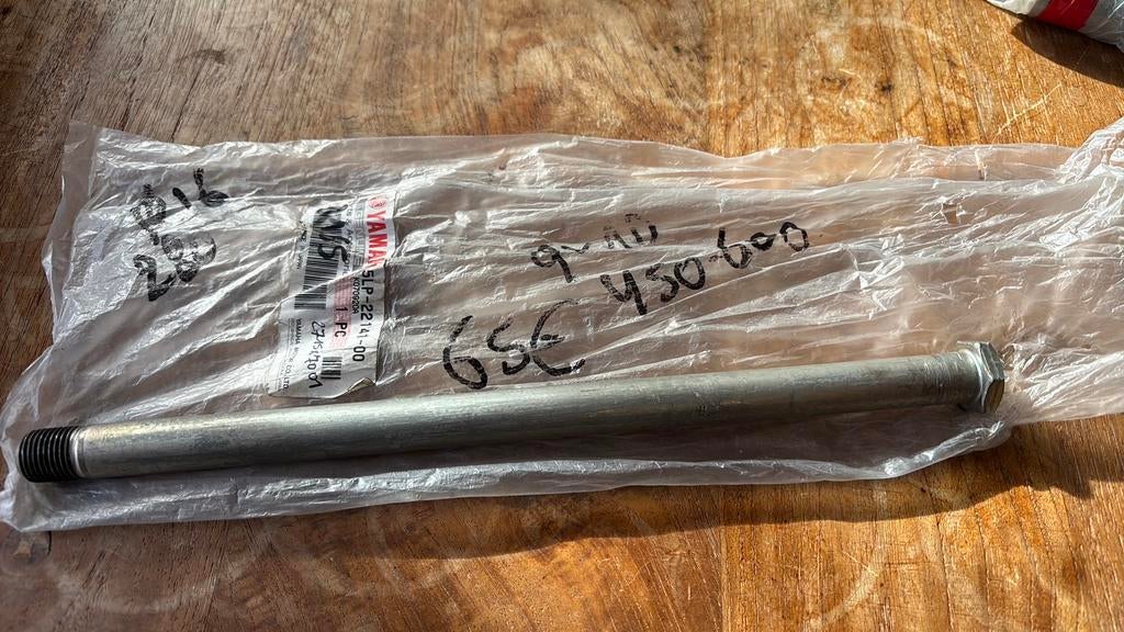 5LP-22141-00 Axe Yamaha Raptor, Motos, Enlèvement ou Envoi, Neuf