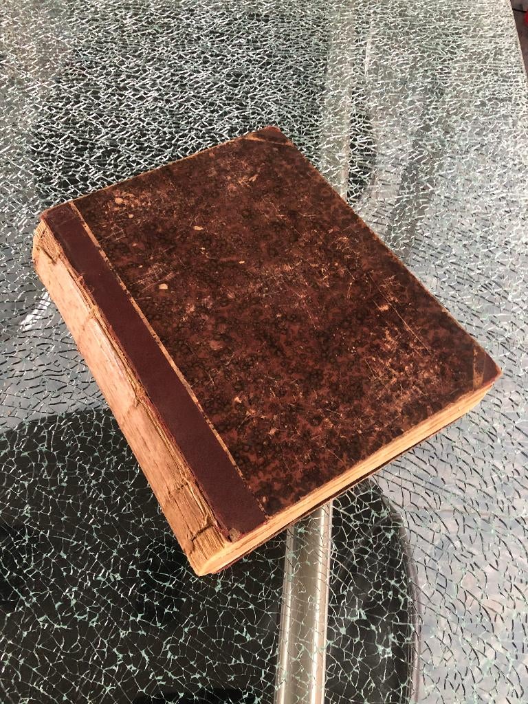 100 jaar oude ingebonden kranten en weekblad, Boeken, Tijdschriften en Kranten, Gelezen, Overige typen, Ophalen