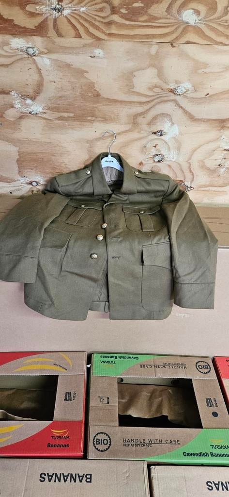 Lot legerkledij, Verzamelen, Militaria | Algemeen, Ophalen of Verzenden