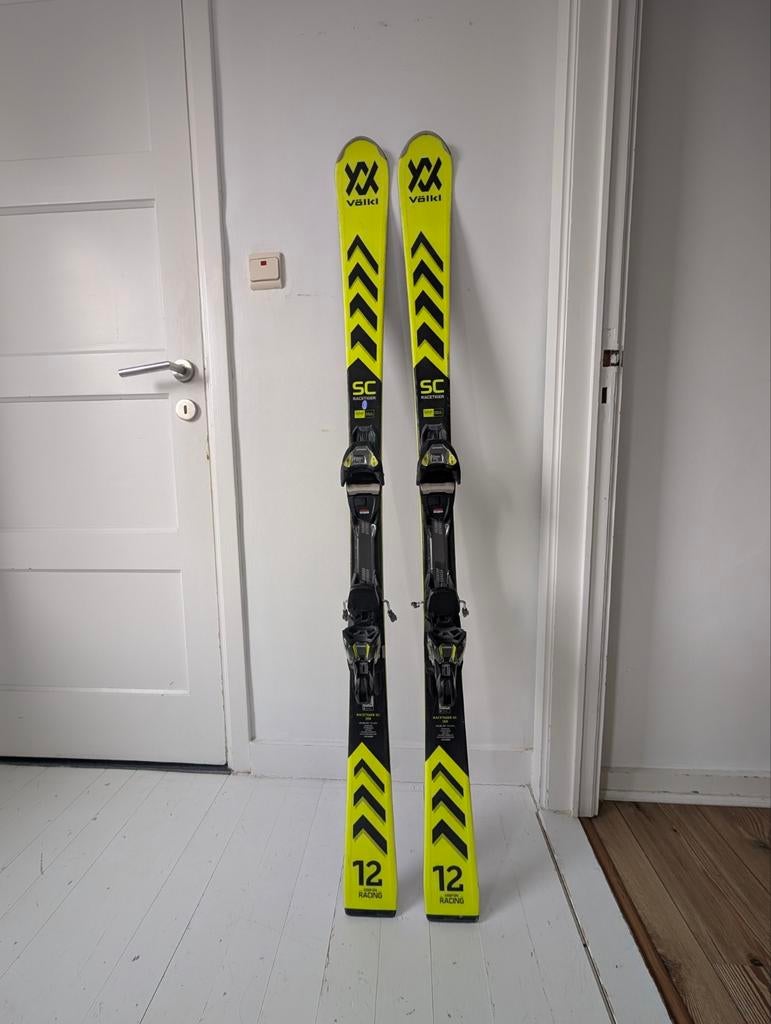 Volkl Racetiger SC 158cm, Ophalen