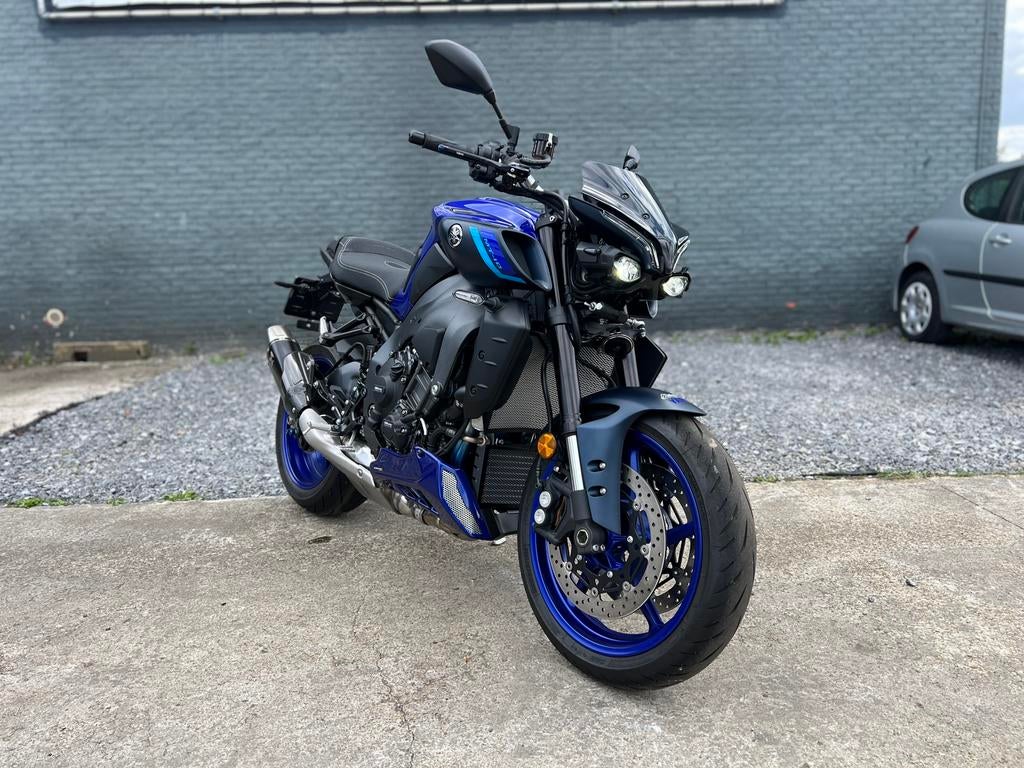 YAMAHA MT 10 // 2025 // 360KM // AKRAPOVIC UITLAAT, Motoren, Traction Control, 4 cilinders, Motorrijbewijs A, Bedrijf
