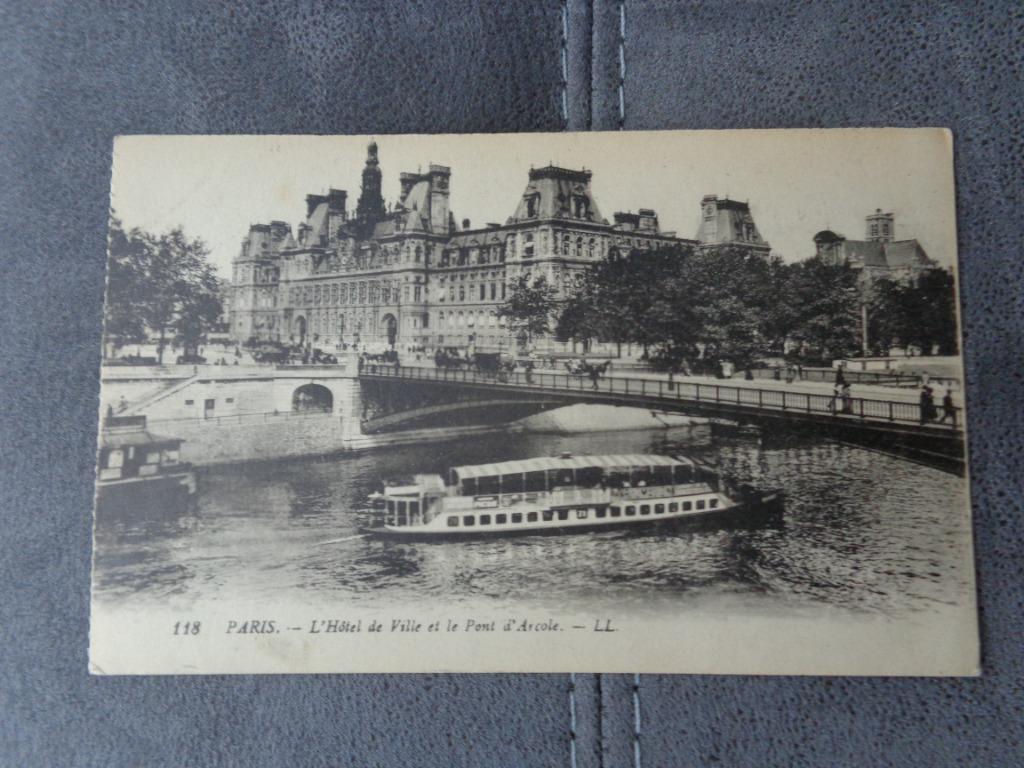 1 ancienne carte de Paris, Enlèvement