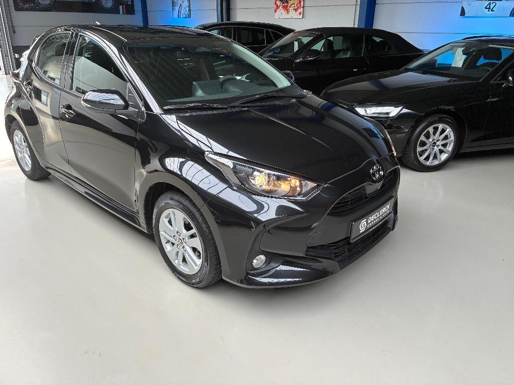 Toyota Yaris  Hybrid Carplay Camera, Auto's, 450 kg, Zwart, 1490 cc, 5 zetels