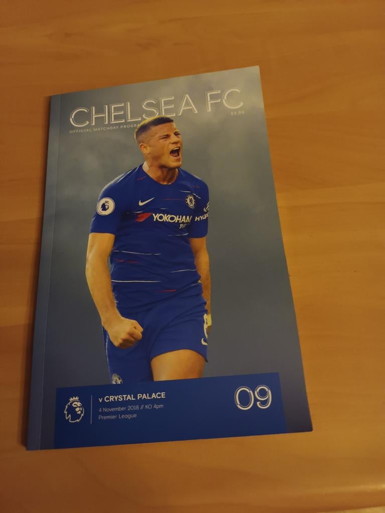 FOOTBALL - LIVRE SUR LE CHELSEA FC e, Collections, Enlèvement ou Envoi, Neuf, Livre ou Revue