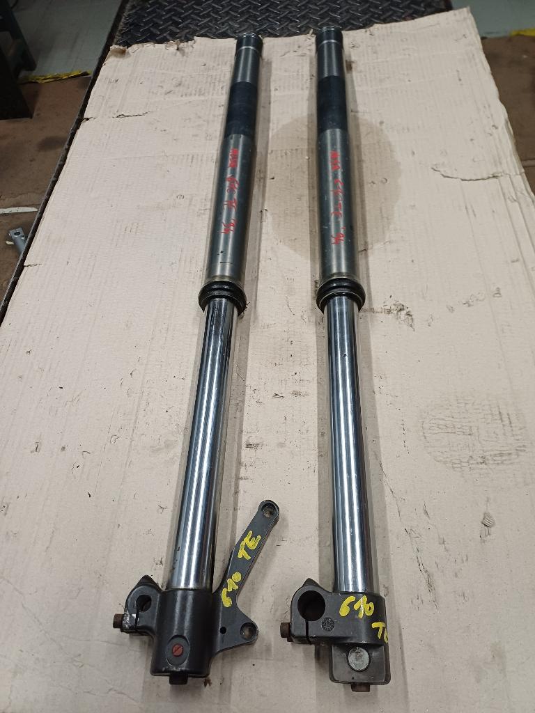 husqvarna 610te set vorkpoten, Motos, Enlèvement ou Envoi, Utilisé