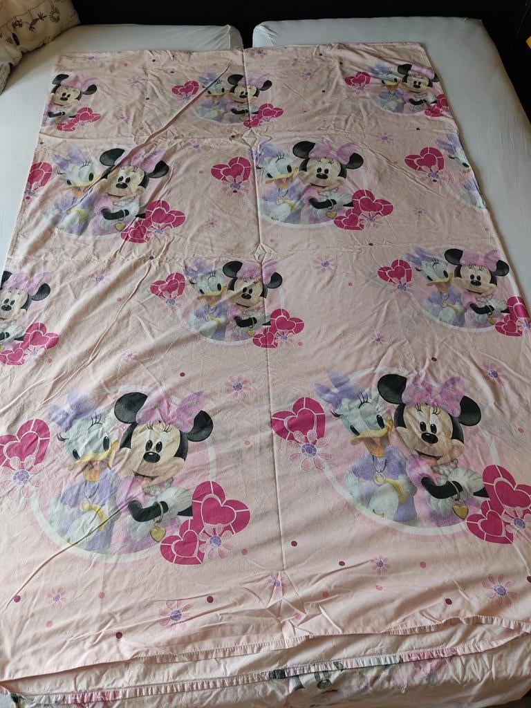 Beddengoed Minie Mouse en Katrien, Ophalen of Verzenden, Zo goed als nieuw, Dekbedovertrek