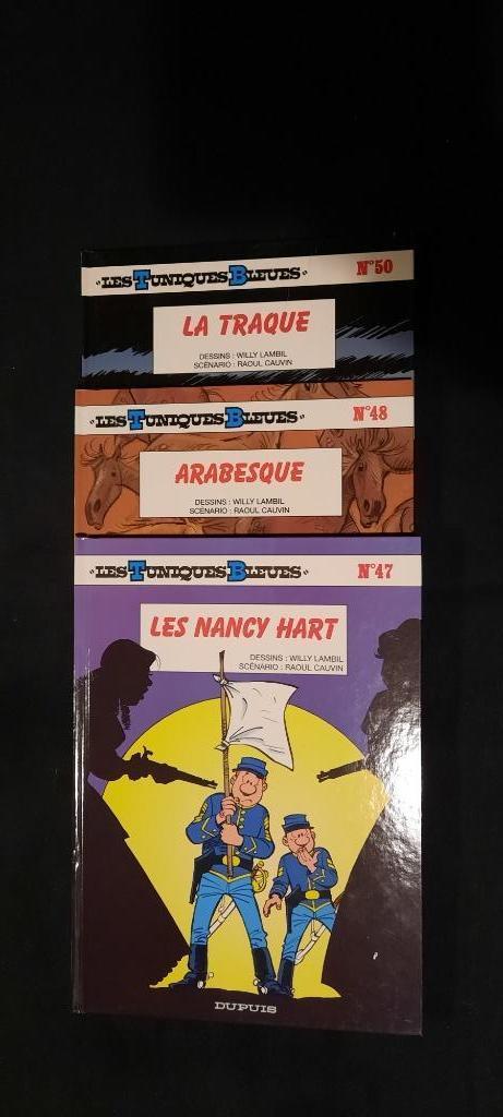 Tuniques bleues T 47,48,50. 3 X EO. Neuf., Enlèvement ou Envoi, Comme neuf