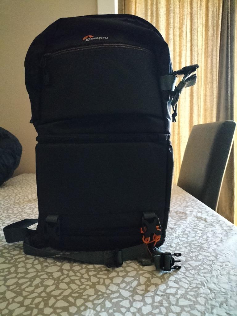 Lowepro Slingshot SL 250 AW III Zwart, Enlèvement, Comme neuf, Sac à dos, Lowepro