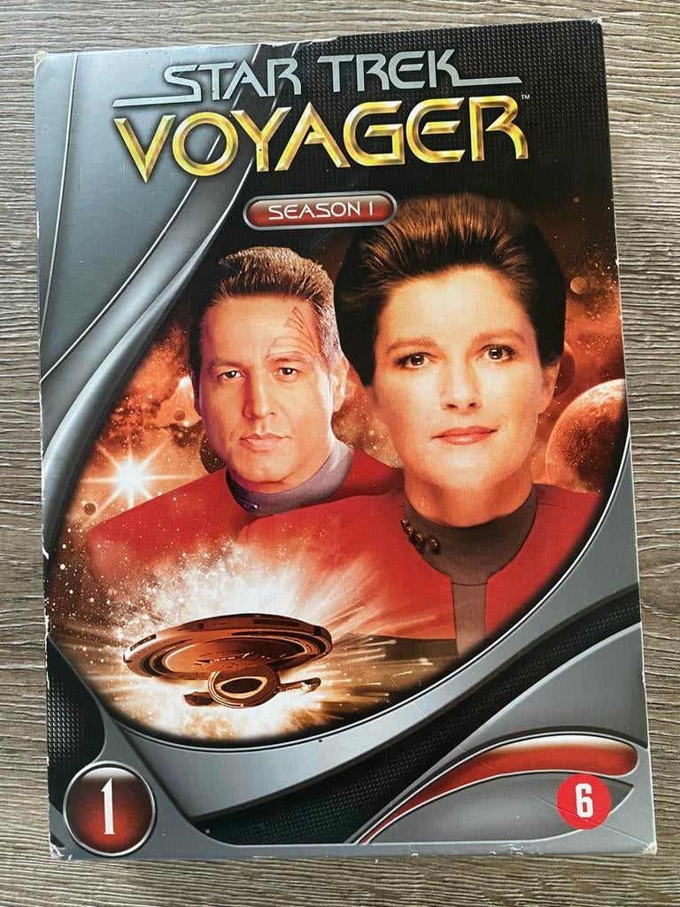 Dvd box Star Trek voyager season 1, Ophalen of Verzenden, Zo goed als nieuw