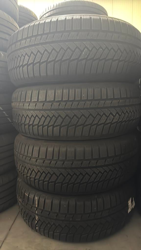 2255518 225/55/18 225/55R18 marque d'hiver Continental, Enlèvement
