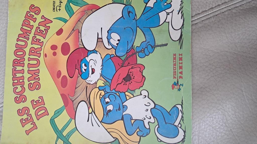 Panini stickeralbum van de smurfen uit 1982. Compleet!, Ophalen of Verzenden, Zo goed als nieuw