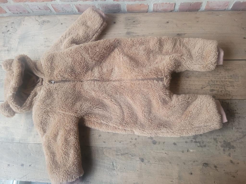 Beren onesie, Ophalen