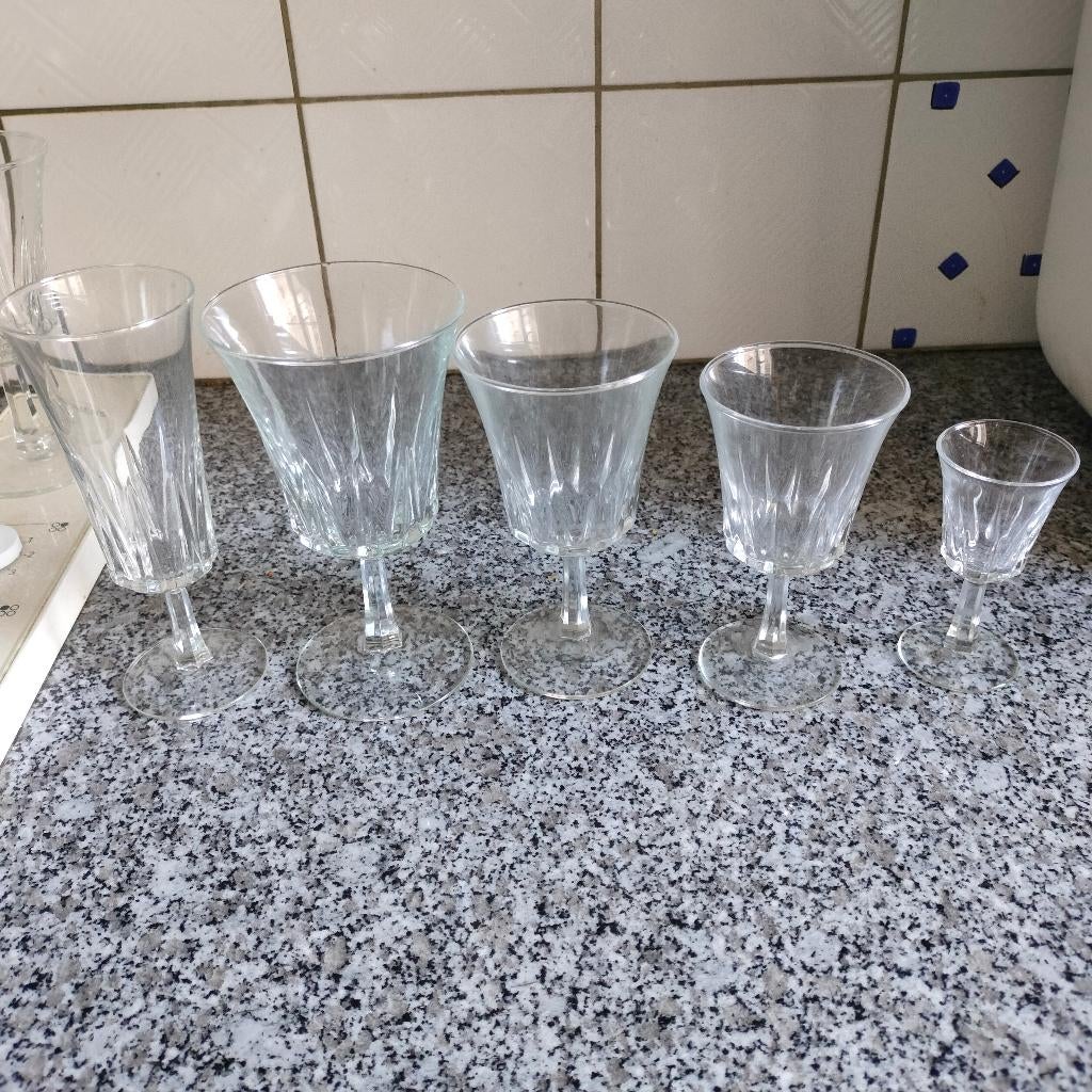 Glasservies, Ophalen