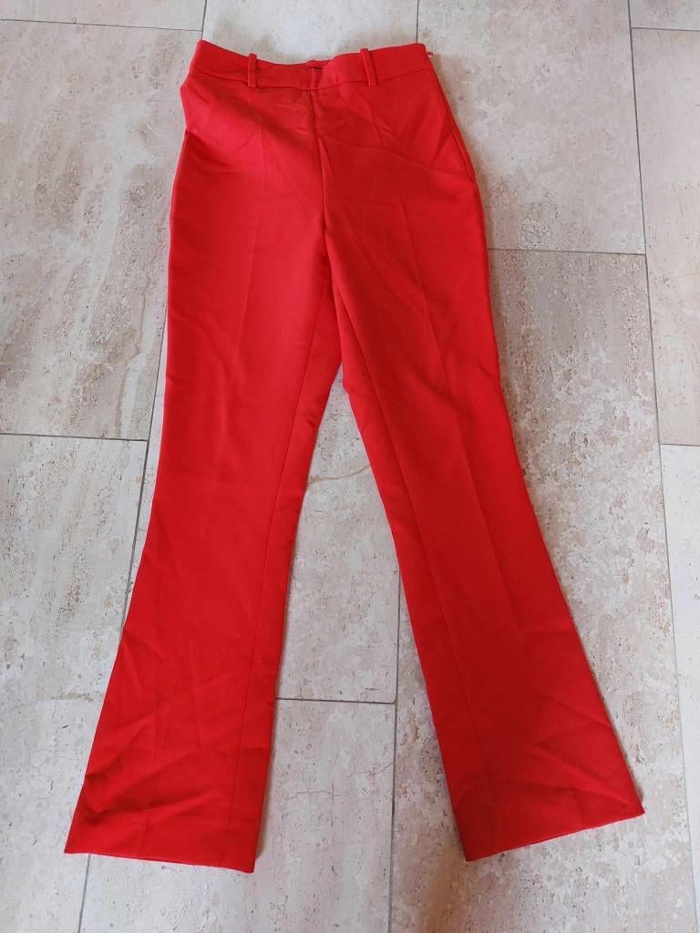 rode broek zara basics xs, Kleding | Dames, Ophalen of Verzenden, Zo goed als nieuw, Maat 34 (XS) of kleiner, Zara Basic