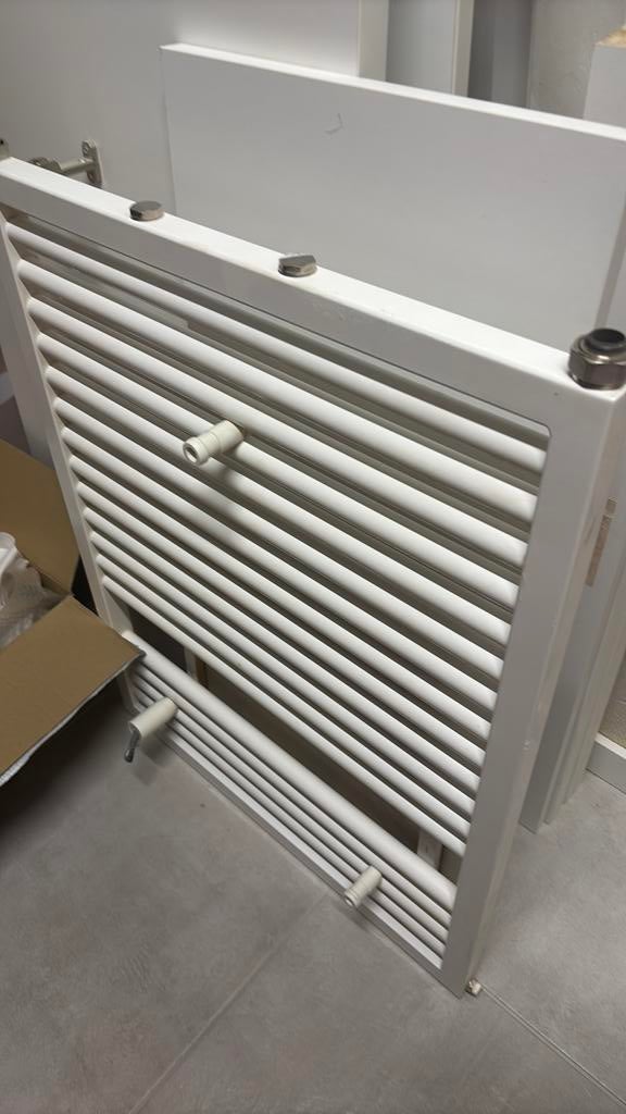 Zehnder badkamerradiator 60x80cm, Ophalen, 30 tot 80 cm, Hoog rendement (Hr), Radiator