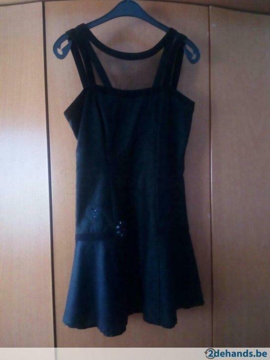 prachtig kleedje van Nicky Vankets, Enlèvement ou Envoi, Porté, Taille 38/40 (M), Noir