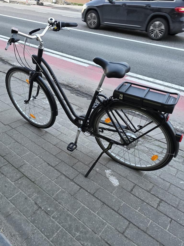 Nieuwe elektrische fiets van btwin in uitstekende staat, Ophalen
