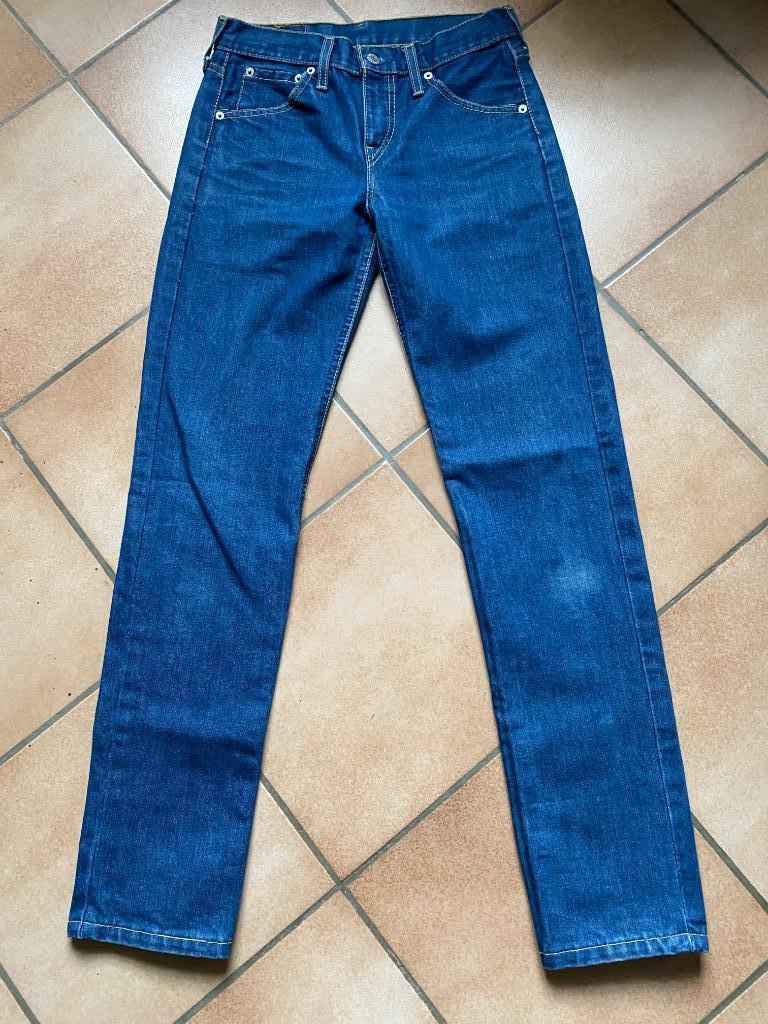 Levi's jean blauw 536 W26 L32 Cool Max 55% katoen 45% poly, Kleding | Dames, Spijkerbroeken en Jeans, Gedragen, W27 (confectie 34) of kleiner