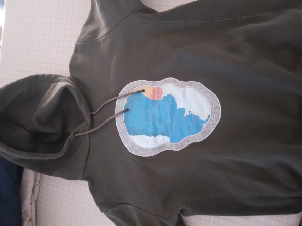 Pull/sweat à capuche noir et doré Antwerp, Enlèvement ou Envoi, Comme neuf, Taille 56/58 (XL)