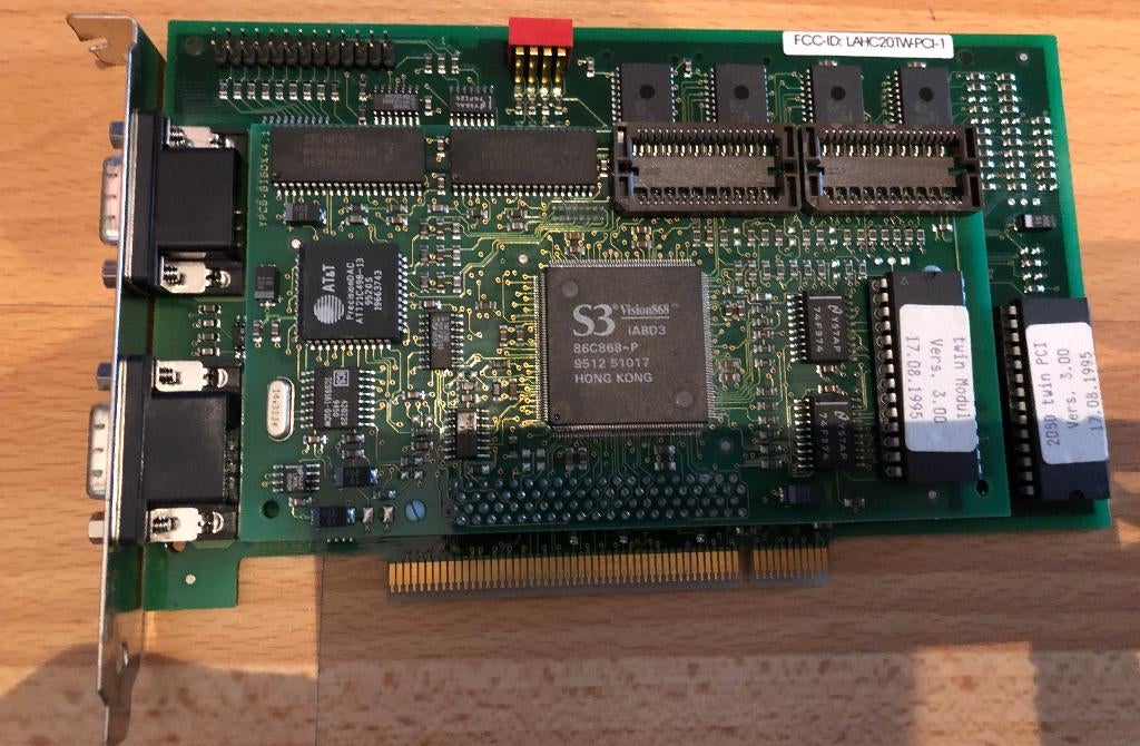 Miro MiroCrystal 20SD TWIN/PCI (VGA videokaart) (PCI), Ophalen, Zo goed als nieuw, Intern, Miro Pineaccle