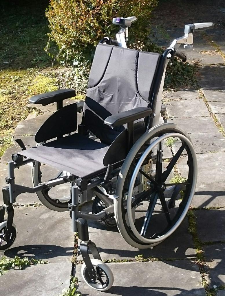 Fauteuil roulant électrique handicap, Enlèvement ou Envoi, Comme neuf, Fauteuil roulant électrique
