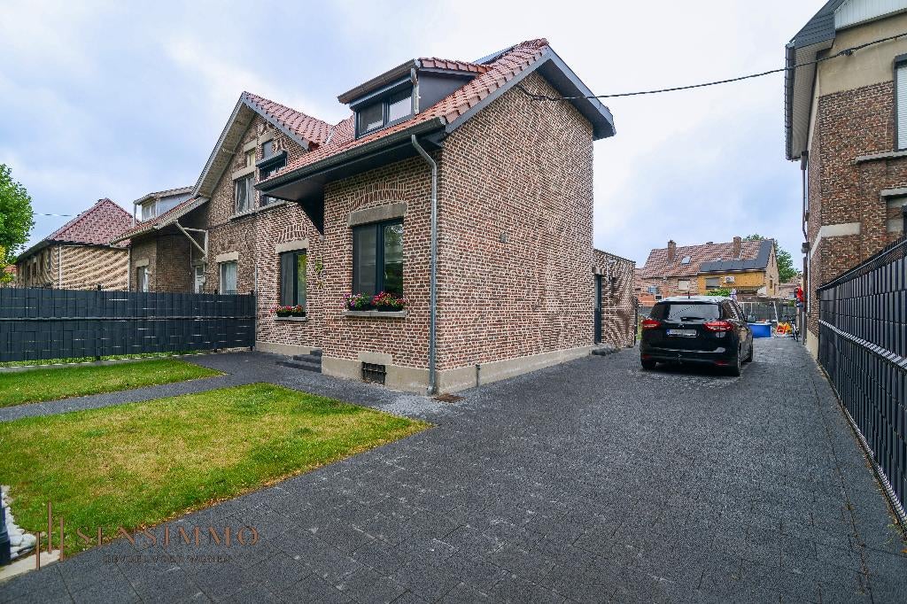 Woning, Immo, Huizen en Appartementen te koop, Genk, 500 tot 1000 m², 154 m², Hoekwoning