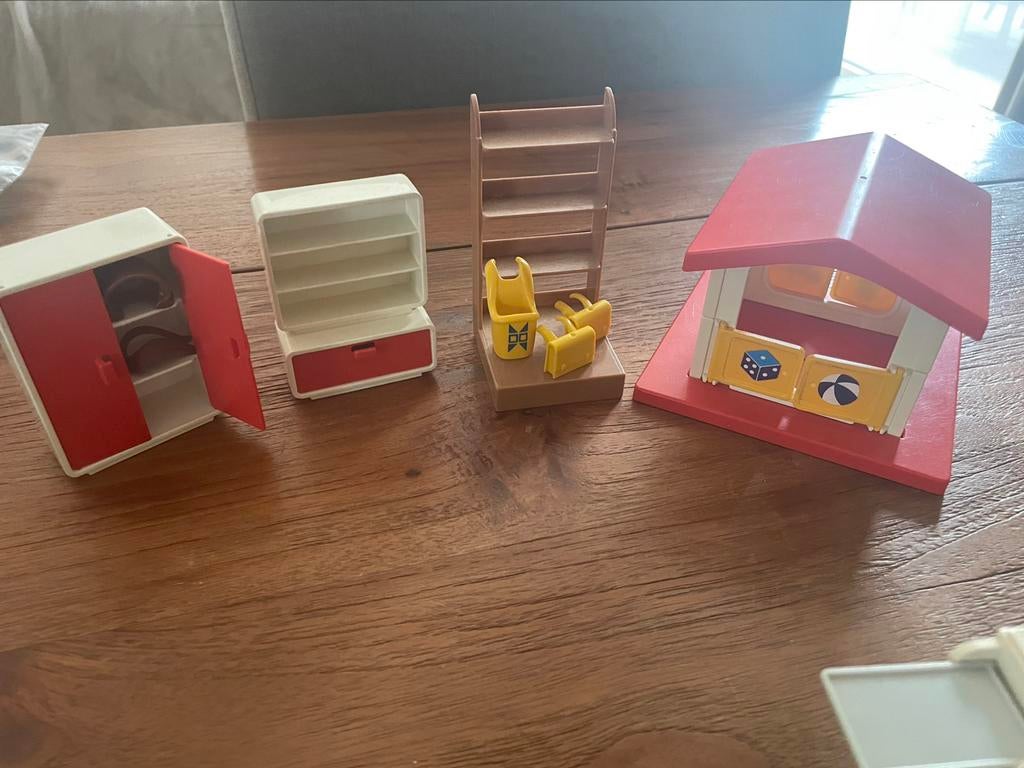 Playmobil speel huis boekenkast en kasten, Kinderen en Baby's, Speelgoed | Playmobil, Ophalen of Verzenden, Gebruikt, Los Playmobil