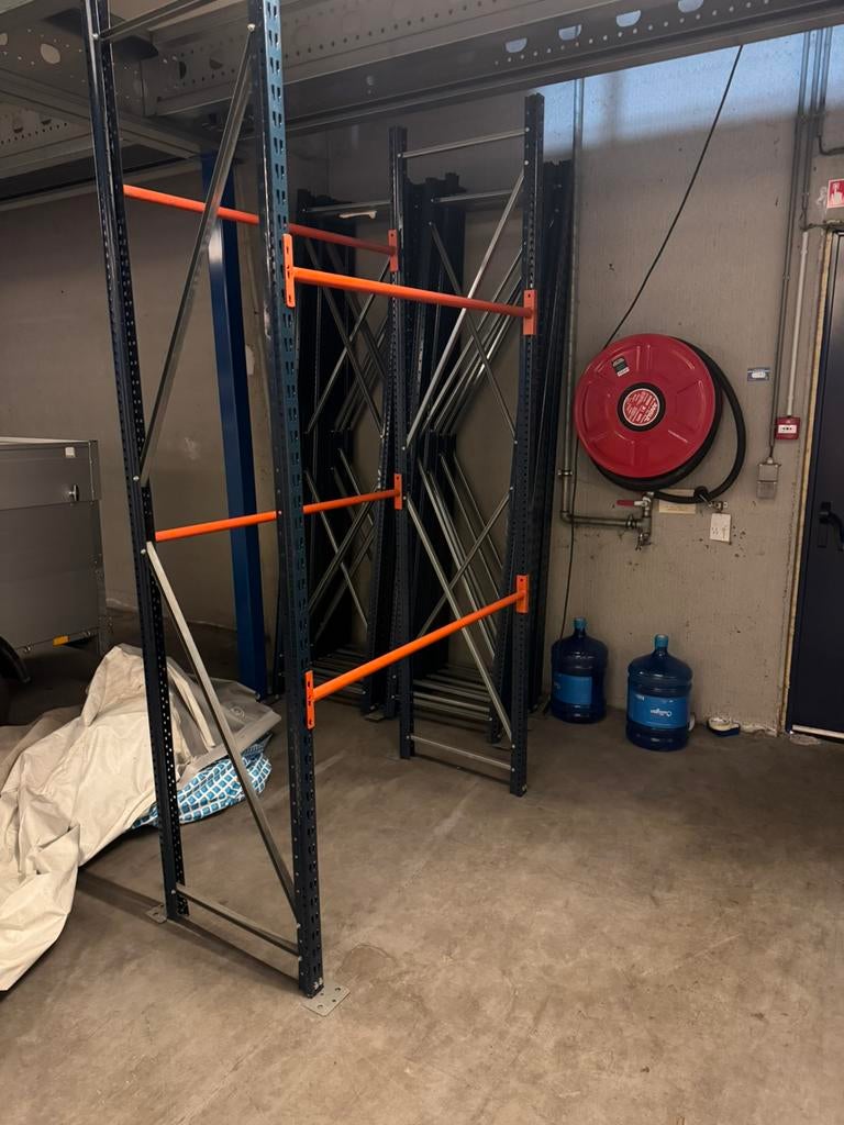 Porte-vêtements modulaires, Enlèvement