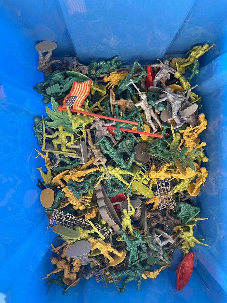Leger speelgoed, Ophalen, Gebruikt