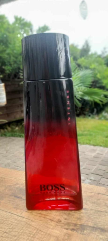 Grote factise parfum fles intense Boss, Ophalen of Verzenden