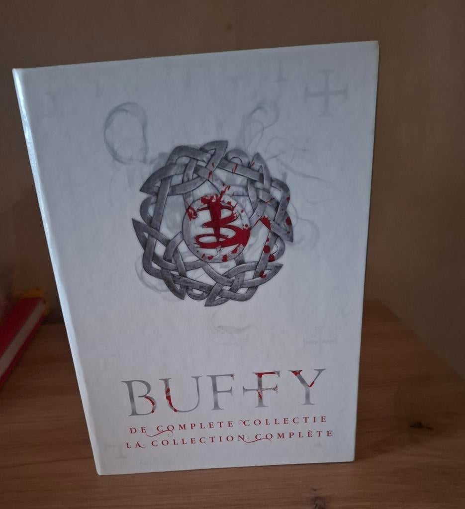 KOOPJE - Buffy the Vampire Slayer volledige box, Cd's en Dvd's, Ophalen, Zo goed als nieuw, Science Fiction en Fantasy, Boxset