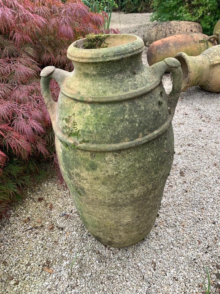 Groot formaat zeer oude terracotta kruik, Ophalen