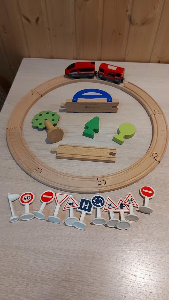 Magneet train met sporen en..., Ophalen, Zo goed als nieuw