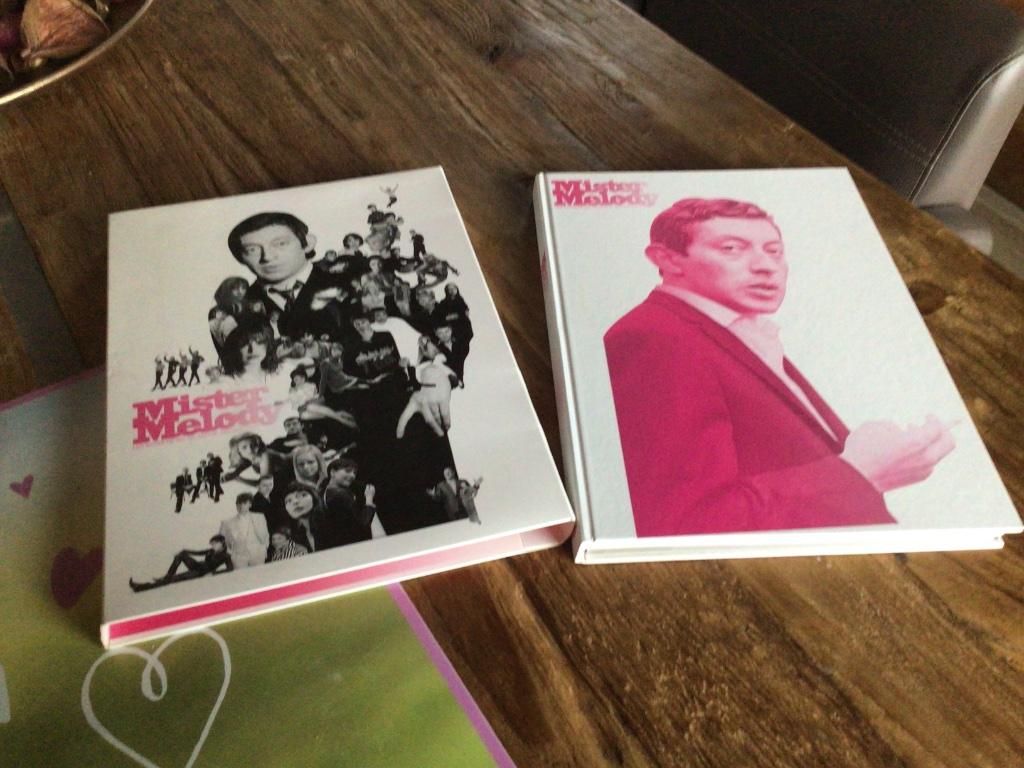 Serge Gainsbourg boek en 4 cd’s, Ophalen of Verzenden, Zo goed als nieuw