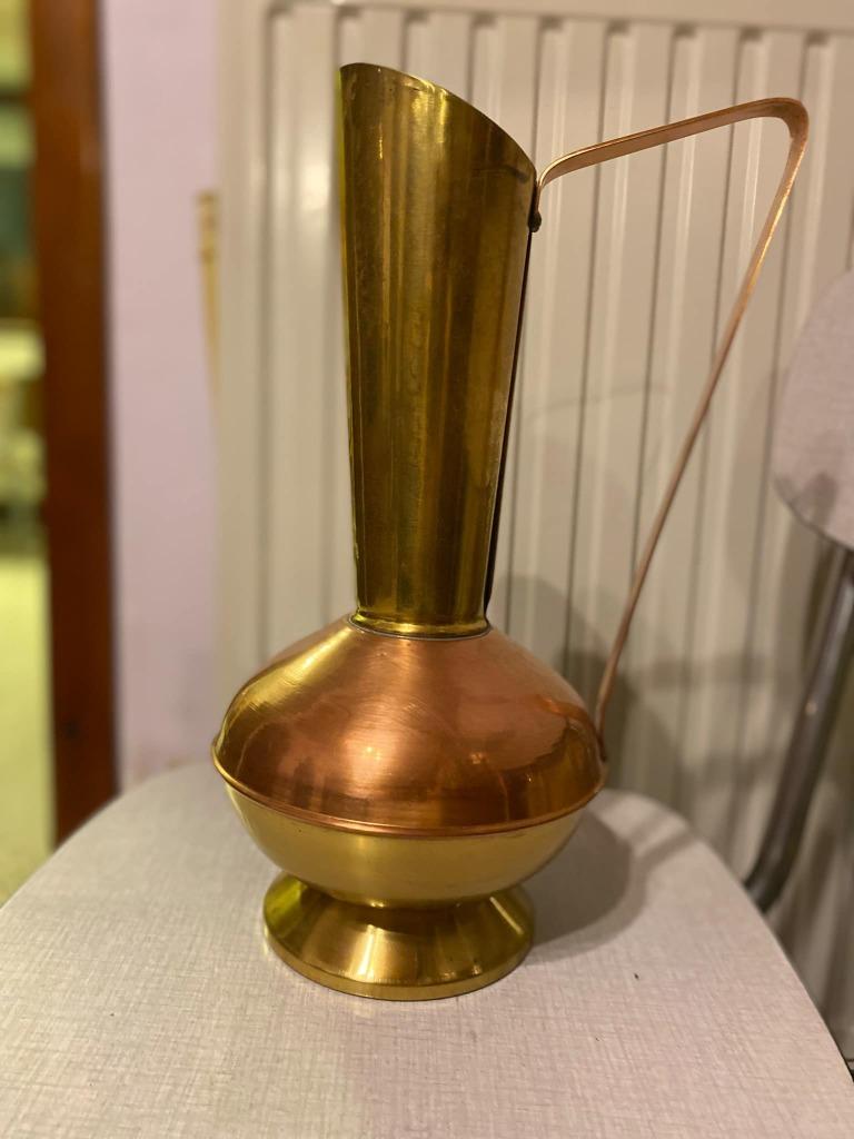 Cruche en cuivre, Enlèvement, Cuivre