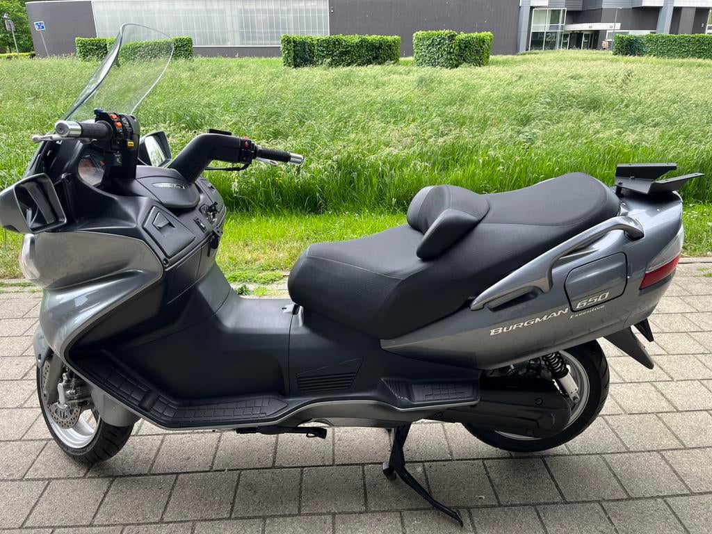 Suzuki burgman 650, 2 cilinders, Bedrijf, Minimaal motorrijbewijs A2, 650 cc