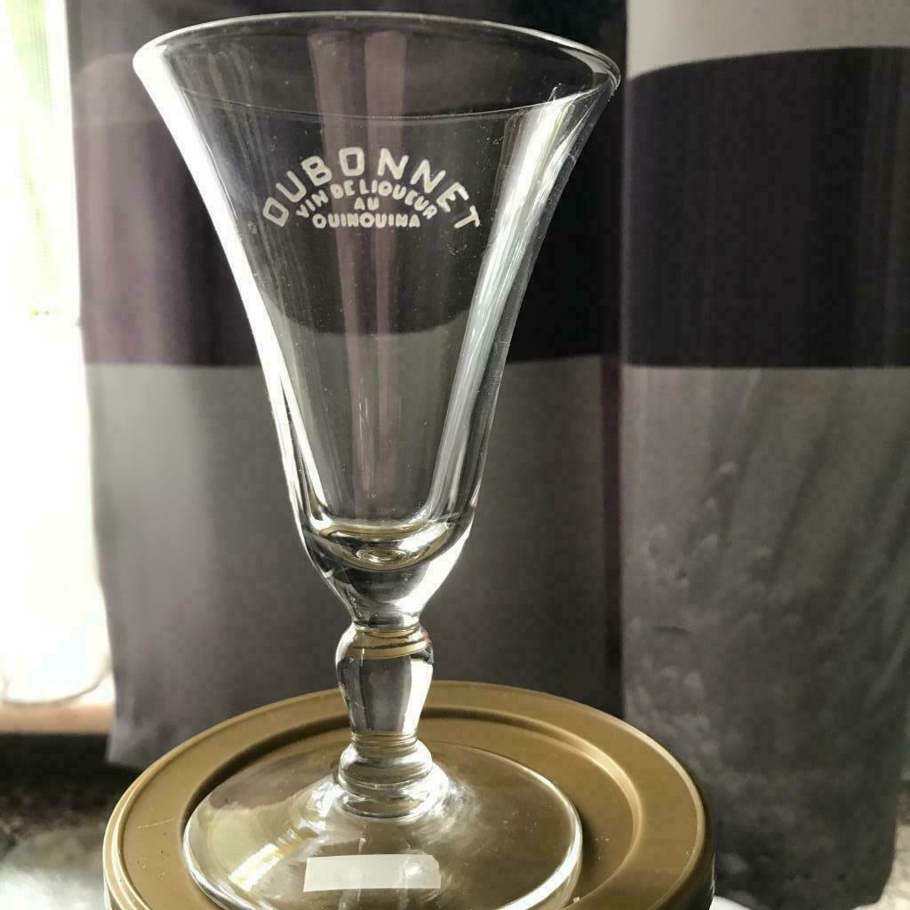 Dubonet vin de liqueur au quinquina glaasje, Ophalen of Verzenden, Zo goed als nieuw, Borrel- of Shotglas
