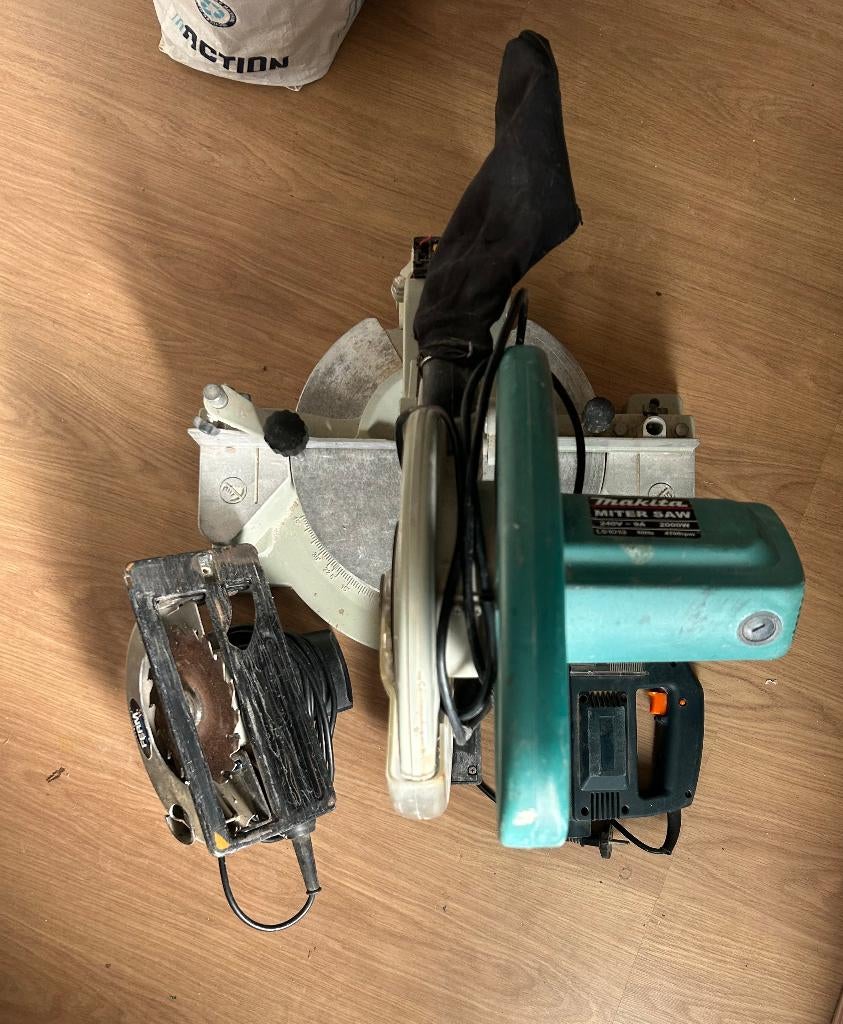 Cirkelzaag, Decoupeerzaag, Afkortzaag, Gebruikt, 70 mm of meer, Ophalen of Verzenden, Makita