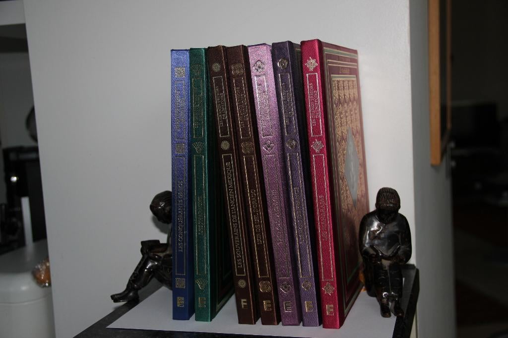14 boeken uit de serie "les trésors de l'histoire"" 70,00 €, Livres, Enlèvement ou Envoi, Diverse auteurs, Comme neuf, Autres sujets/thèmes