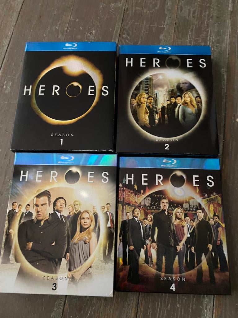 Heroes volledige serie 4 seizoenen blu ray, Ophalen of Verzenden, Zo goed als nieuw