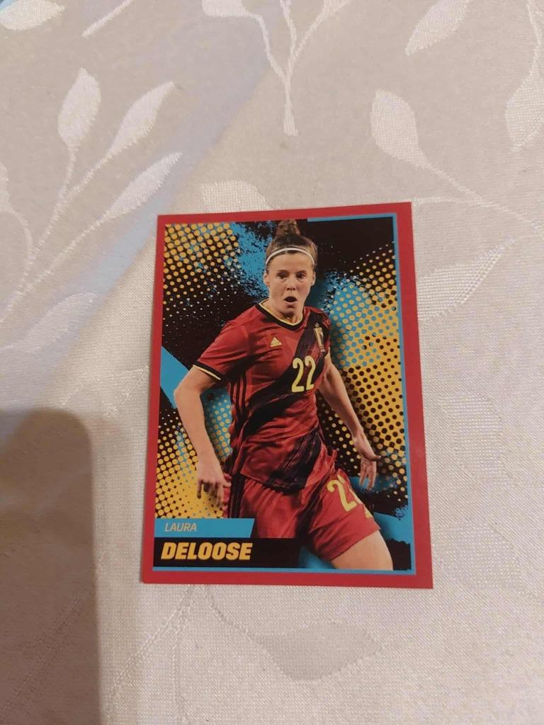 Panini / Sticker / Laura Deloose / Red Flames / Carrefour, Verzamelen, Verzenden, Nieuw, Poster, Plaatje of Sticker