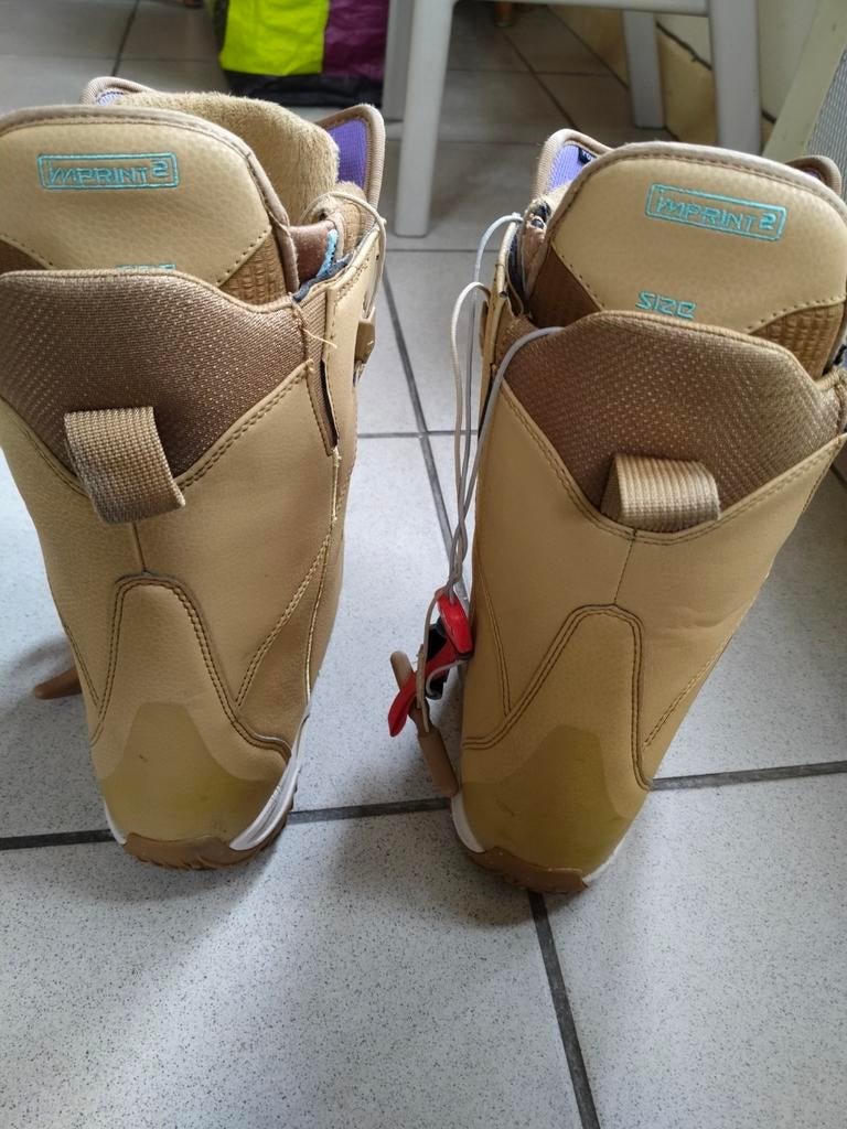 Snowboard boots dames, Sport en Fitness, Ophalen, Gebruikt