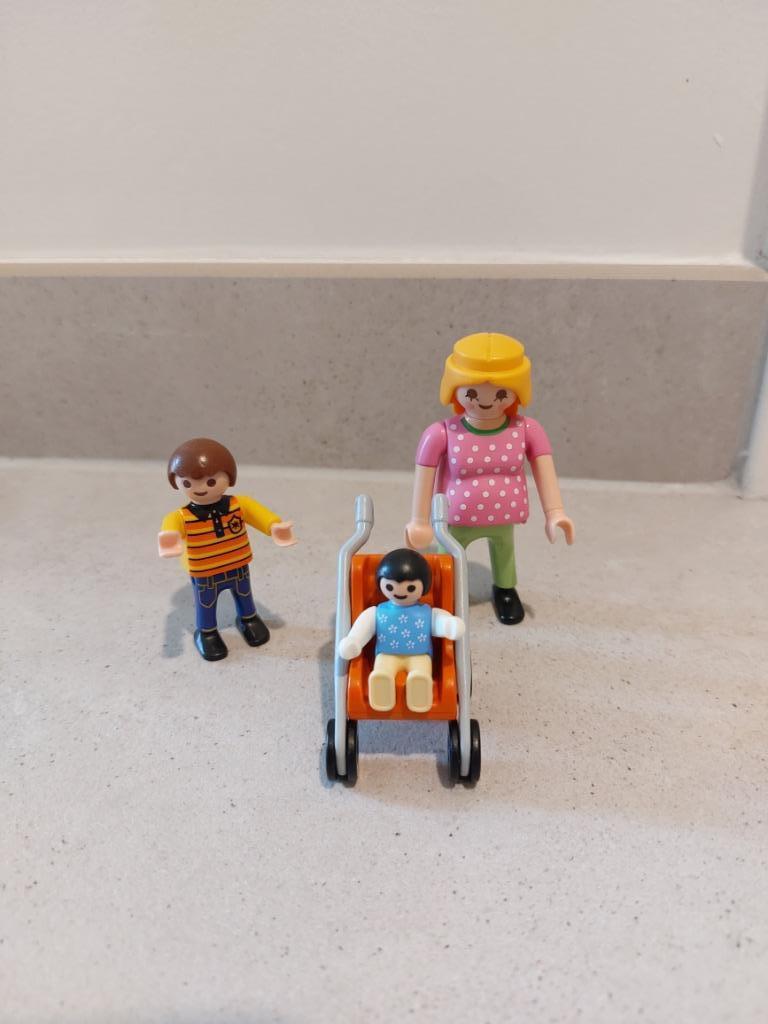 Playmobil gezin (mama met 1baby en 1kindje), Kinderen en Baby's, Speelgoed | Playmobil, Ophalen, Zo goed als nieuw