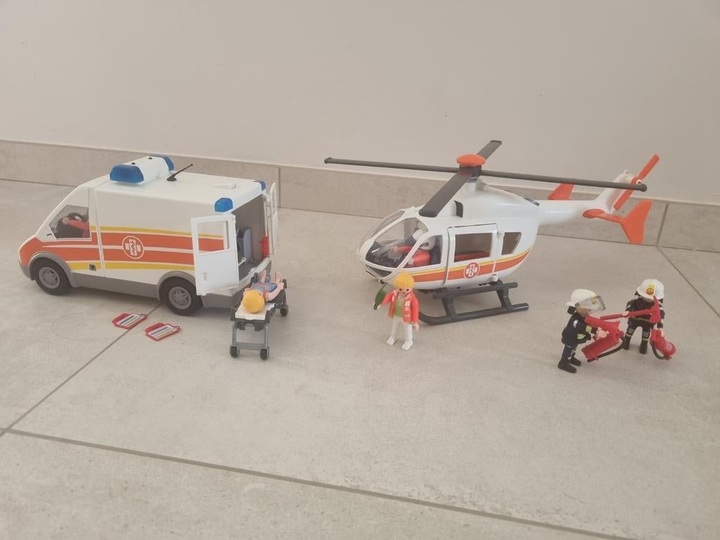 Playmobil  ambulance et hélicoptère, Enlèvement, Comme neuf